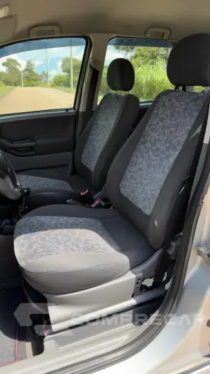 MERIVA 1.8 MPFI JOY 8V