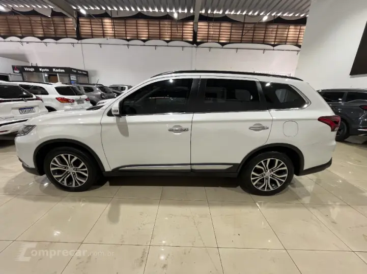 OUTLANDER 2.2 4X4 16V