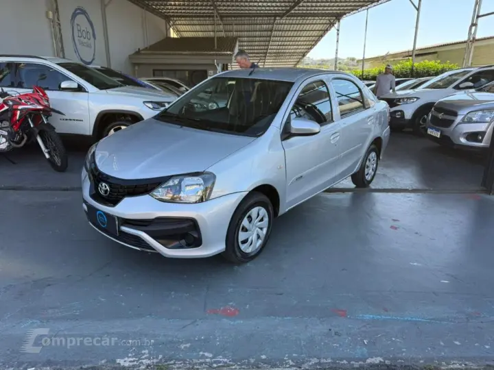 ETIOS X Sedan 1.5 Flex 16V 4p Mec.