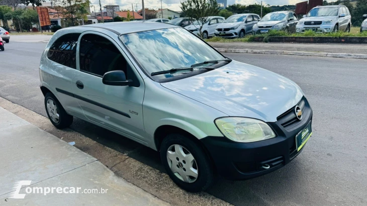 CELTA 1.0 MPFI Life 8V