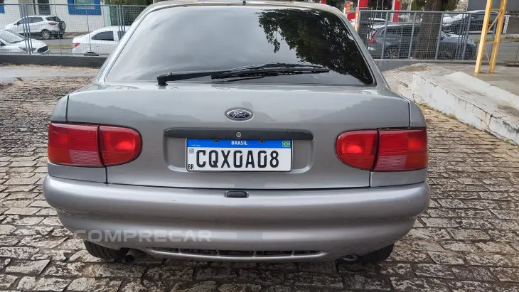 ESCORT GL 1.8
