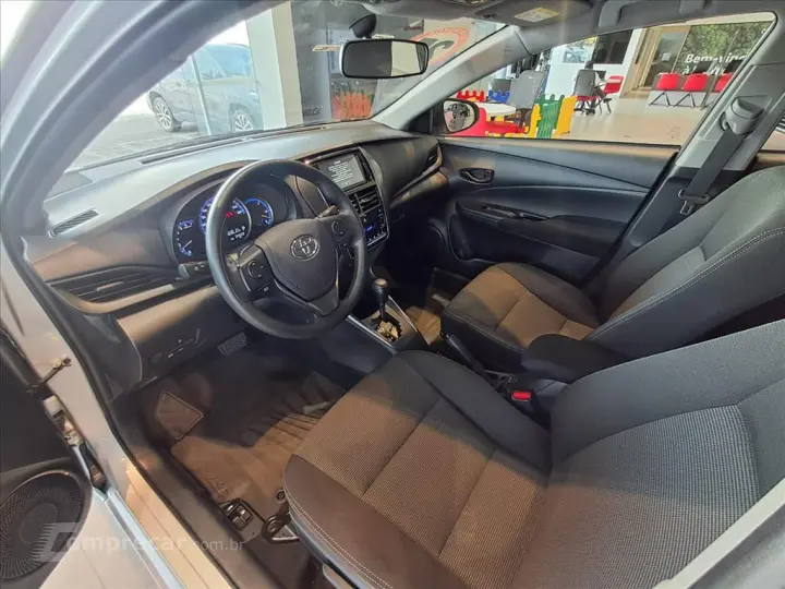 YARIS 1.5 16V FLEX SEDAN XL MULTIDRIVE