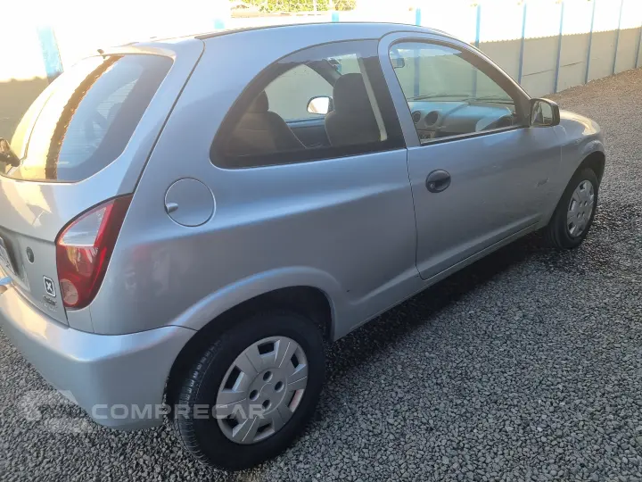 CELTA 1.0 MPFI Spirit 8V