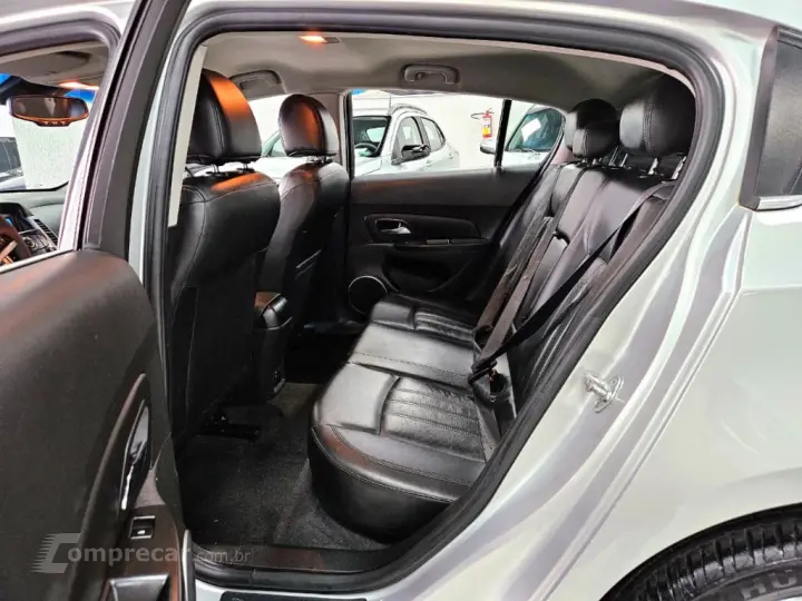 CRUZE HB Sport LT 1.8 16V FlexP. 5p Aut