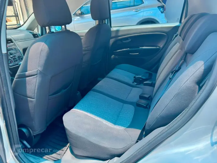 Punto 1.6 16V 4P ESSENCE FLEX