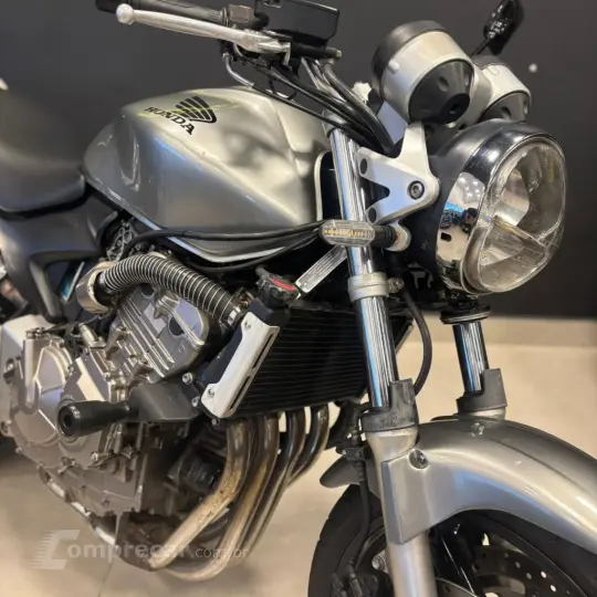 CB 600F HORNET