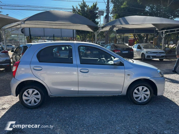 Etios 1.3 X 16V Flex 4P Manual