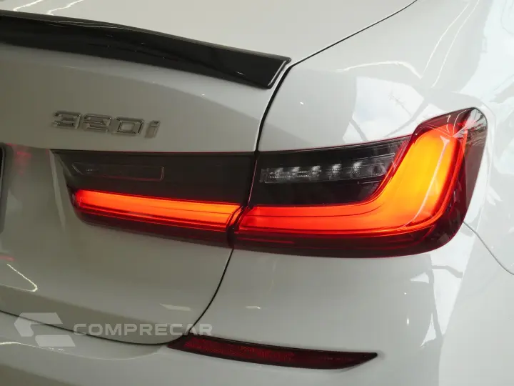 320i 2.0 16V TURBO GASOLINA M SPORT AUTOMÁTICO