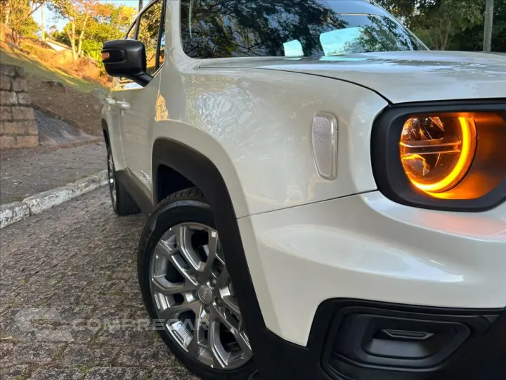 RENEGADE 1.3 T270 TURBO FLEX LONGITUDE AT6
