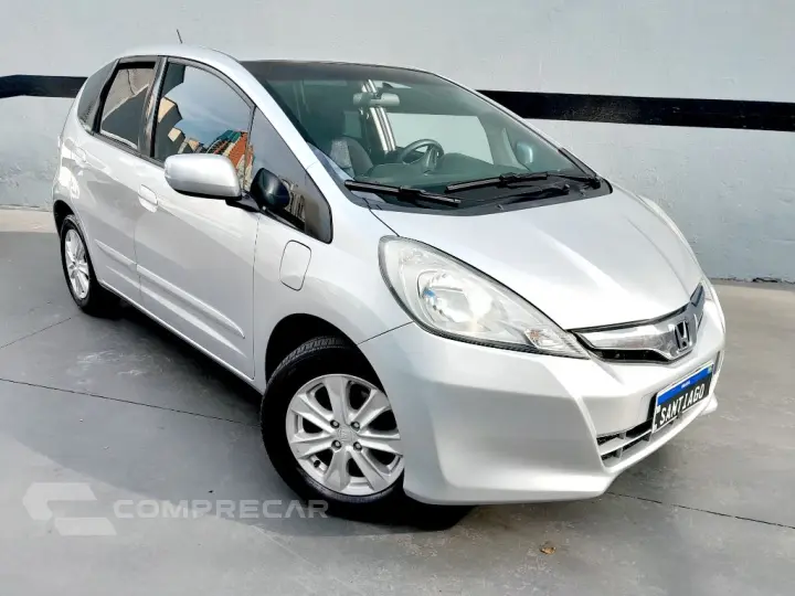Fit LX 1.4/ 1.4 Flex 8V/16V 5p Mec.