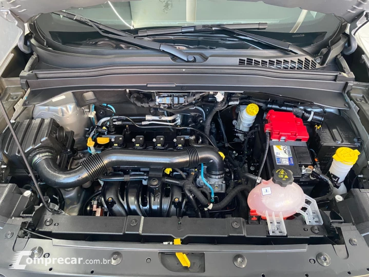 Renegade STD 1.8 4x2 Flex 16v Aut.