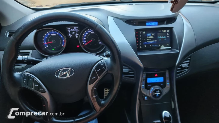 ELANTRA 2.0 16V
