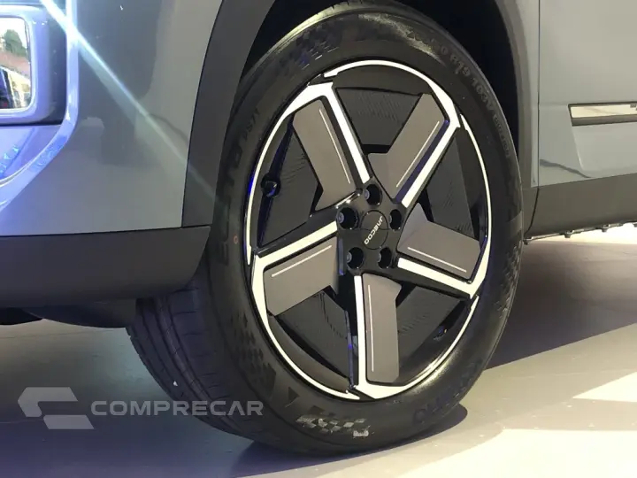 7 1.5 TGDI PHEV LUXURY DHT