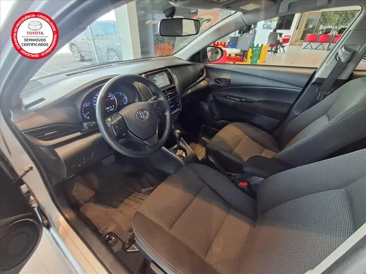 YARIS 1.5 16V FLEX SEDAN XL MULTIDRIVE