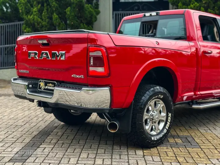 2500 6.7 I6 TURBO DIESEL LARAMIE CD 4X4 AUTOMÁTICO