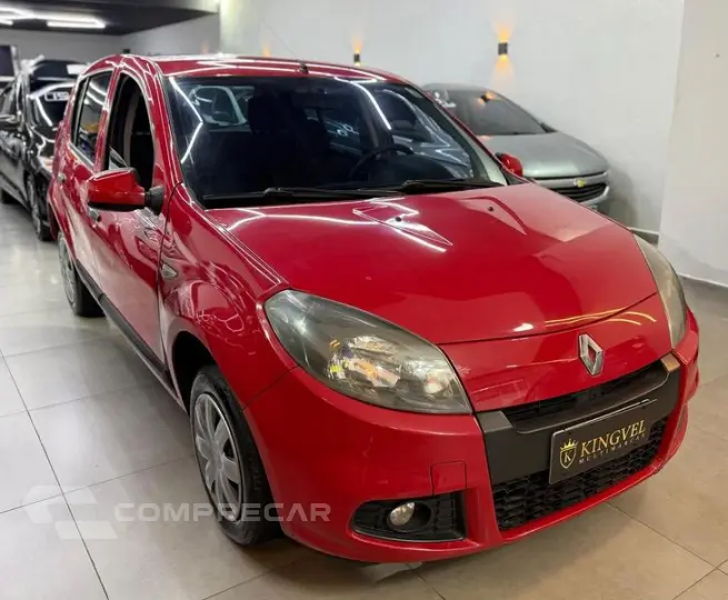 SANDERO EXP1016V
