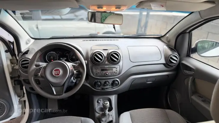 Palio ESSENCE 1.6 Flex 16V 5p