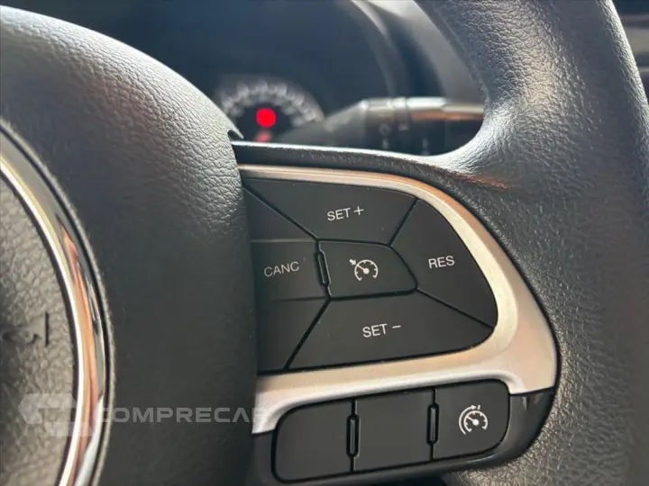 RENEGADE 1.8 16V FLEX 4P AUTOMÁTICO