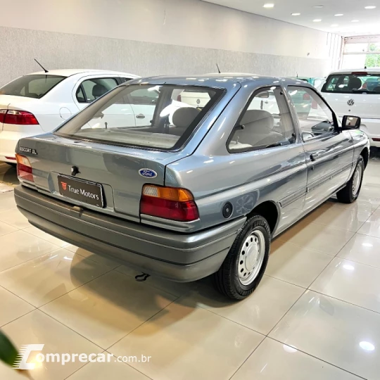 ESCORT 1.6 GL 8V