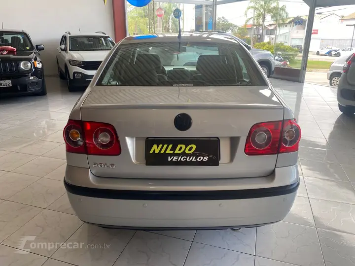 POLO SEDAN 1.6 MI 8V