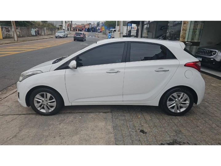 HB20 1.6 PREMIUM 16V FLEX 4P AUTOMÁTICO