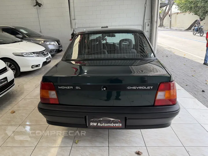 MONZA 2.0 EFI GL 8V