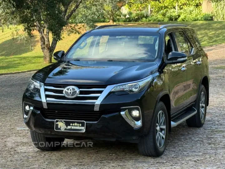 HILUX SW4 2.8 SRX 4X4 7 LUGARES 16V TURBO INTERCOOLER DIESEL