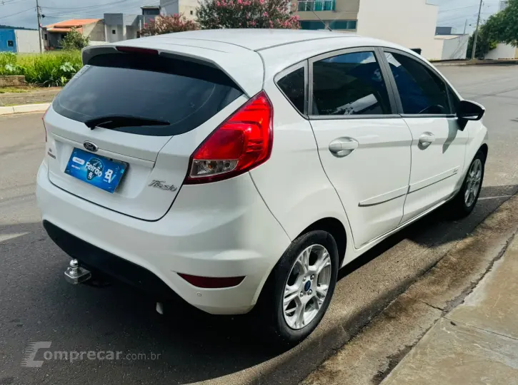 FIESTA 1.6 SE Hatch 16V