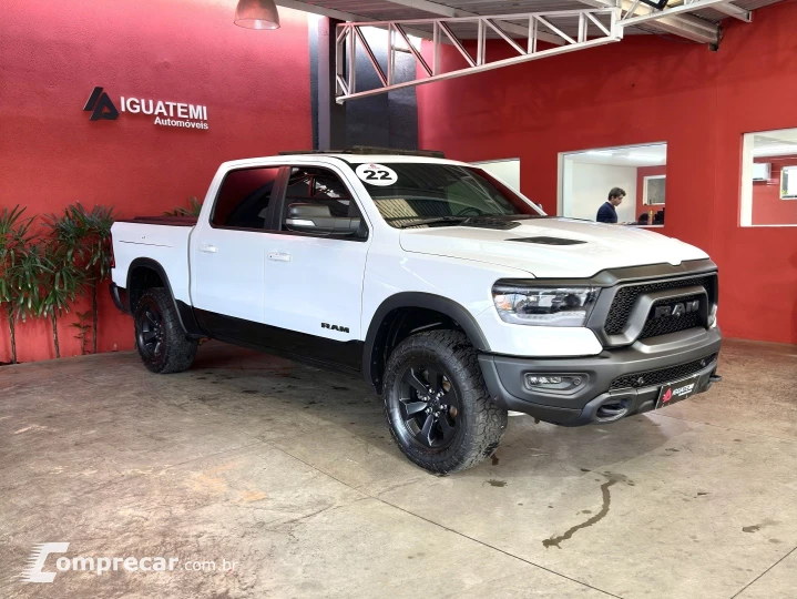 1500 5.7 V8 GASOLINA REBEL CD 4X4 AUTOMÁTICO
