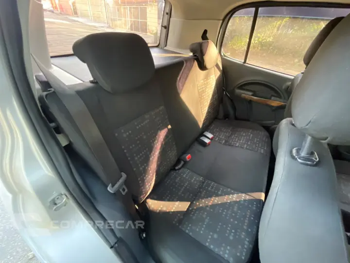 UNO 1.0 EVO Vivace 8V