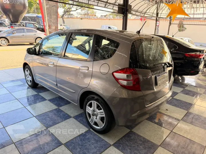 FIT 1.4 DX 16V