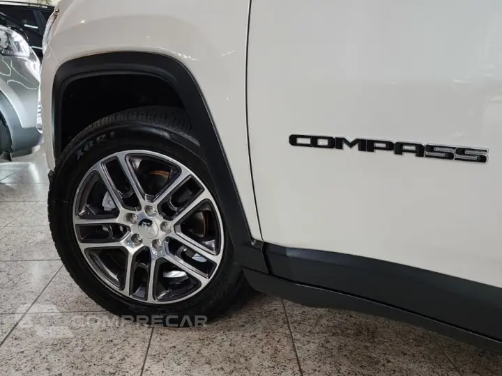 COMPASS SPORT 2.0 4x2 Flex 16V Aut.