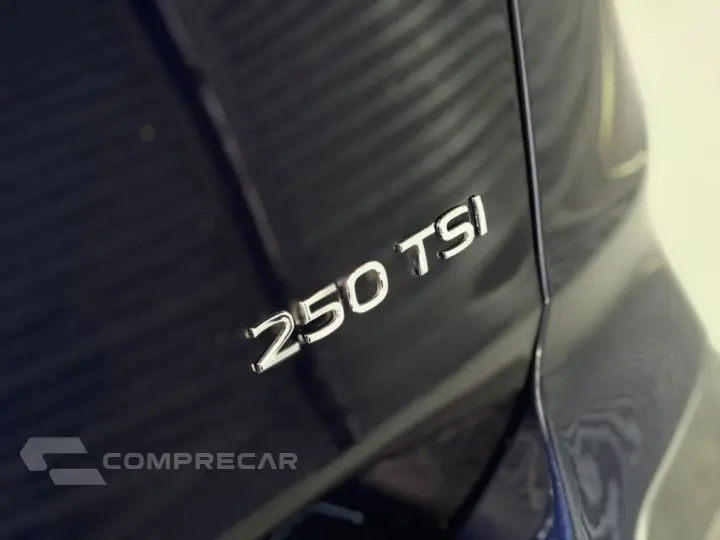 TAOS 1.4 250 TSI TOTAL FLEX HIGHLINE AUTOMÁTICO