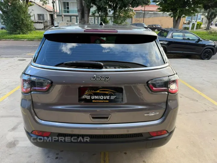 Compass 2.0 16V Flex Longitude Automático