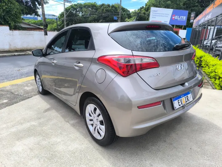 HB20 1.0 Comfort Plus