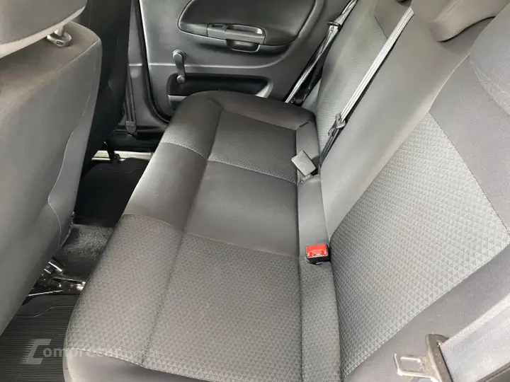 VOYAGE 1.0 Flex 12V 4p