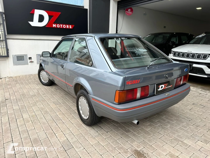 ESCORT 1.0 Hobby 8V