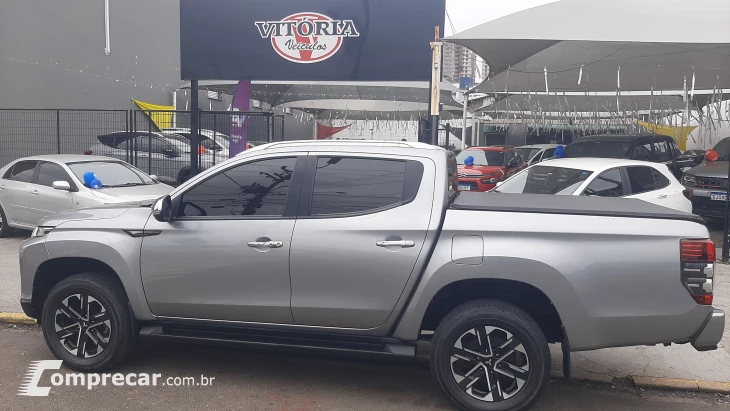 L200 TRITON 2.4 16V Turbo Sport Hpe-s CD 4X4