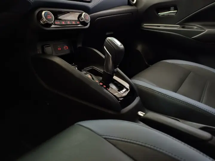 VERSA EXCLUSIVE 1.6 16V FLEX AUTOMATICO