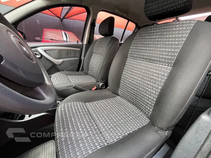 SANDERO 1.6 Expression 8V