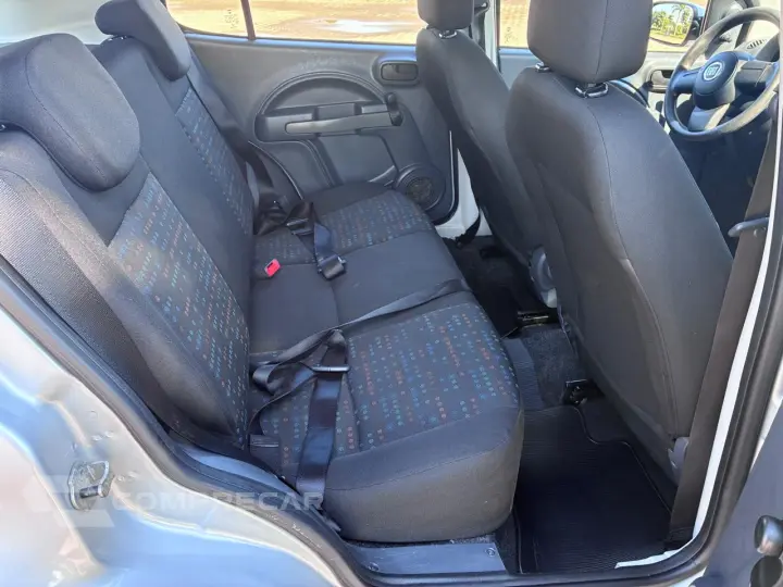 UNO 1.0 EVO Vivace 8V