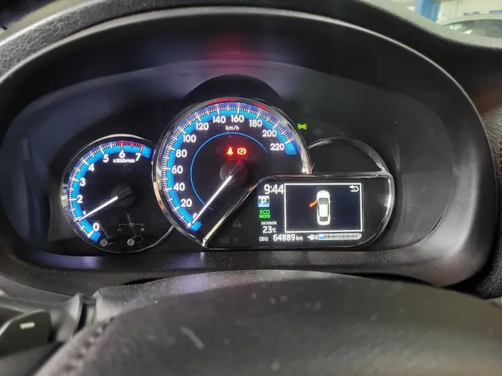 YARIS XS Sedan 1.5 Flex 16V 4p Aut.