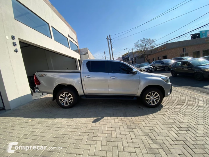 HILUX 2.8 D-4d Turbo CD SRX 4X4