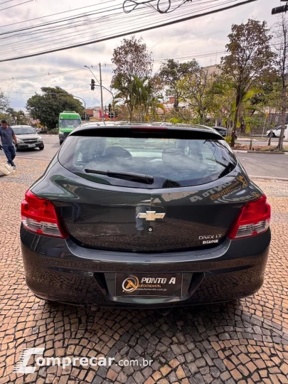 ONIX HATCH LT 1.0 8V FlexPower 5p Mec.