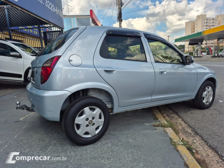CELTA 1.0 MPFI LT 8V