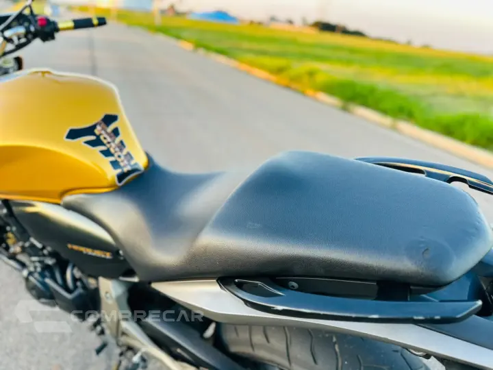 CB 600F HORNET