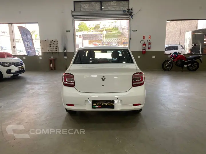 Logan 1.6 Expression 8V Flex 4P Manual