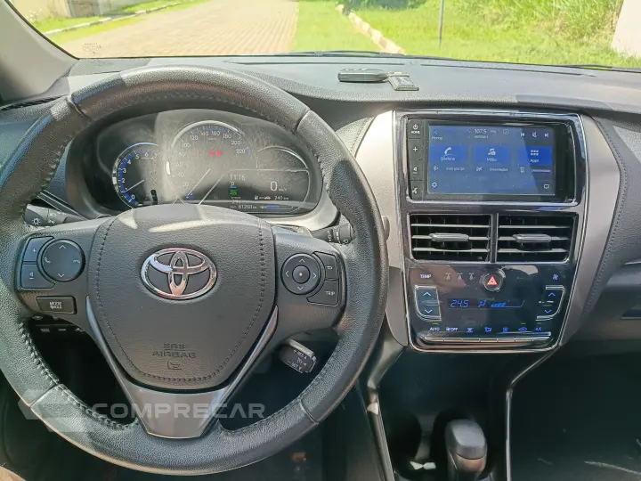 YARIS 1.5 16V Sedan XS