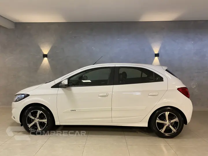 ONIX 1.4 MPFI LTZ 8V