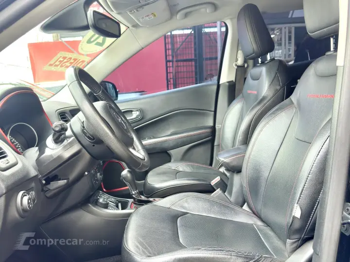 COMPASS 2.0 16V DIESEL TRAILHAWK 4X4 AUTOMÁTICO